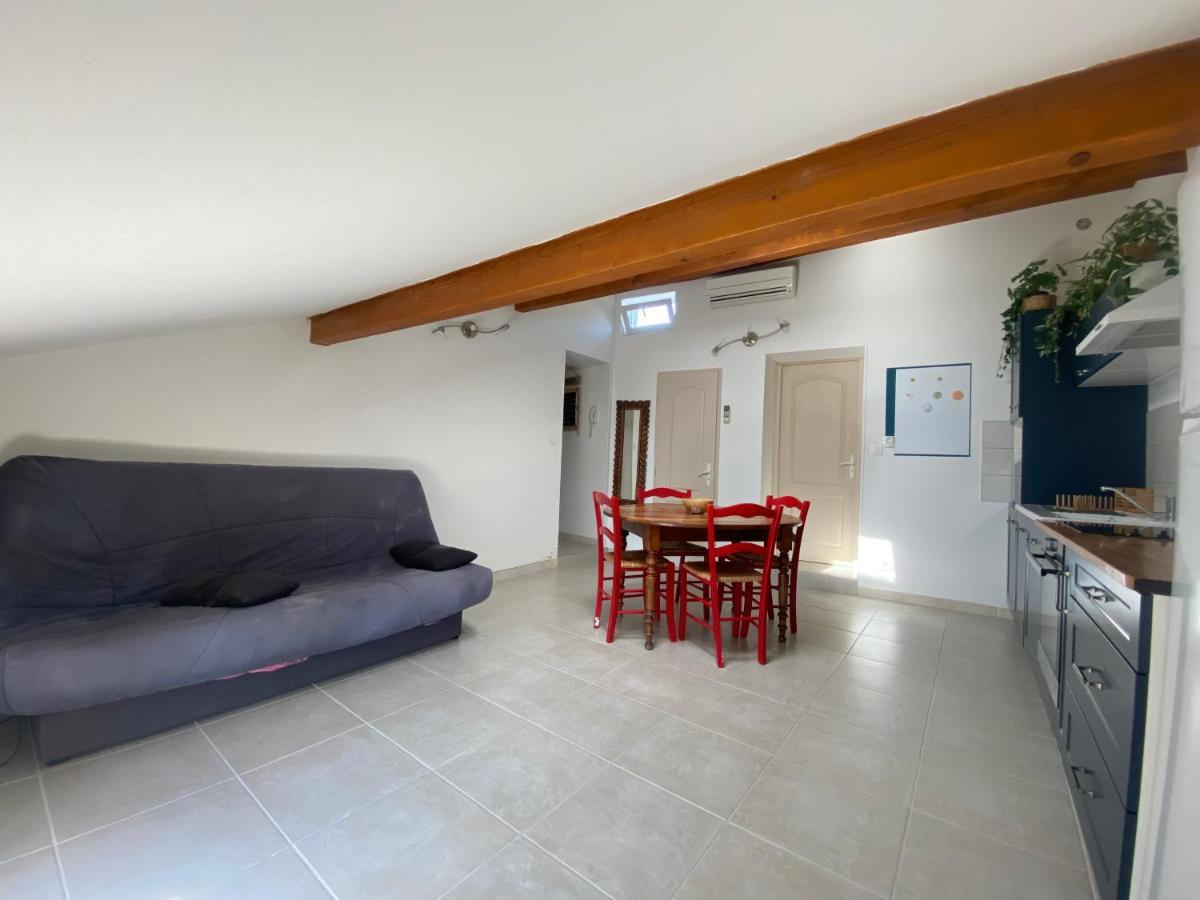 Climatise Au Pied Du Mont Ventoux Apartamento Malemort-du-Comtat